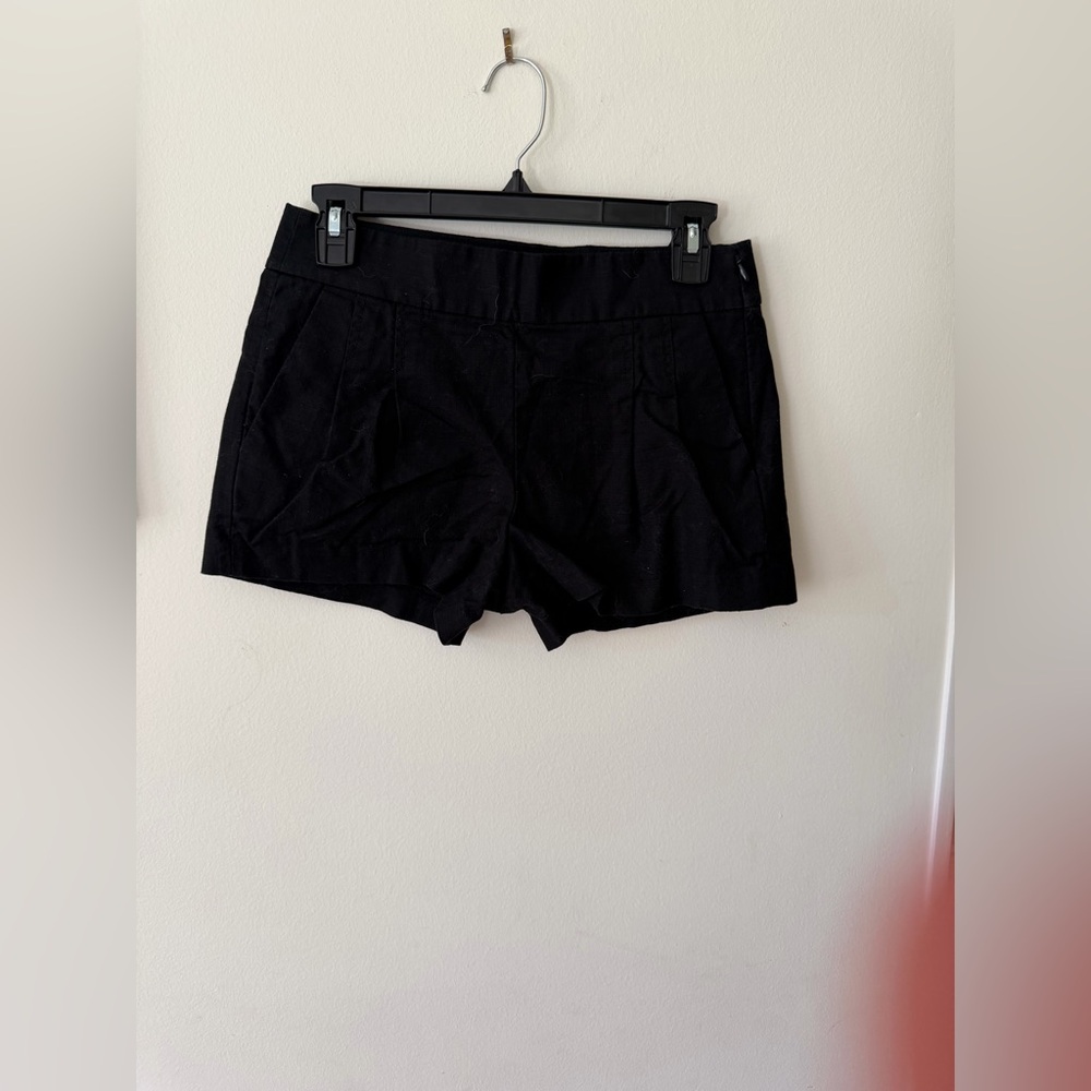 🖤 J.Crew Black Pleated Shorts- Size 0 🖤